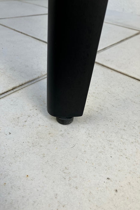 HAOK TABLE