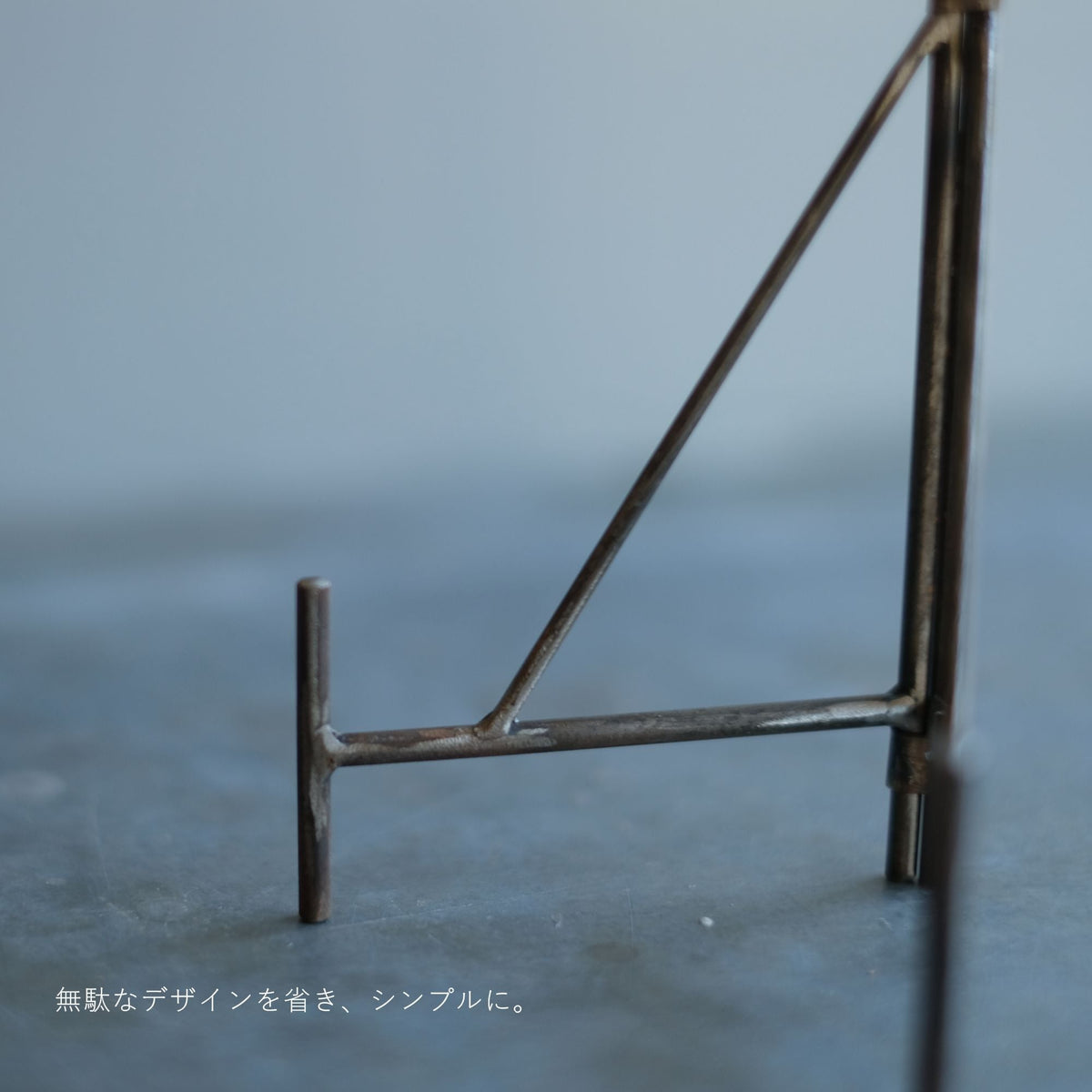 Standy Small STANDY multi stand S — black & lumber