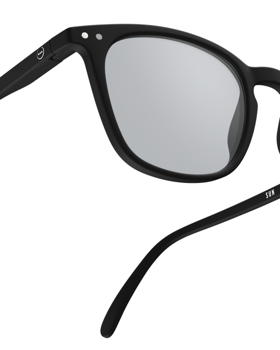 SUN ＃E BK (Light Smoke lenses)