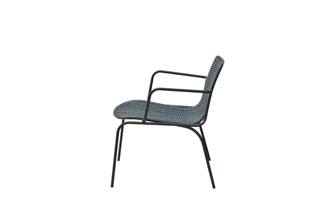 PENA LOUNGE CHAIR