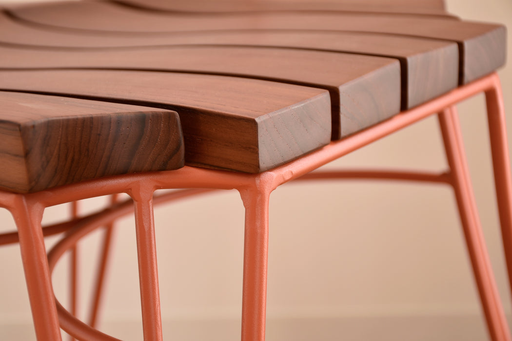 BOTA CHAIR