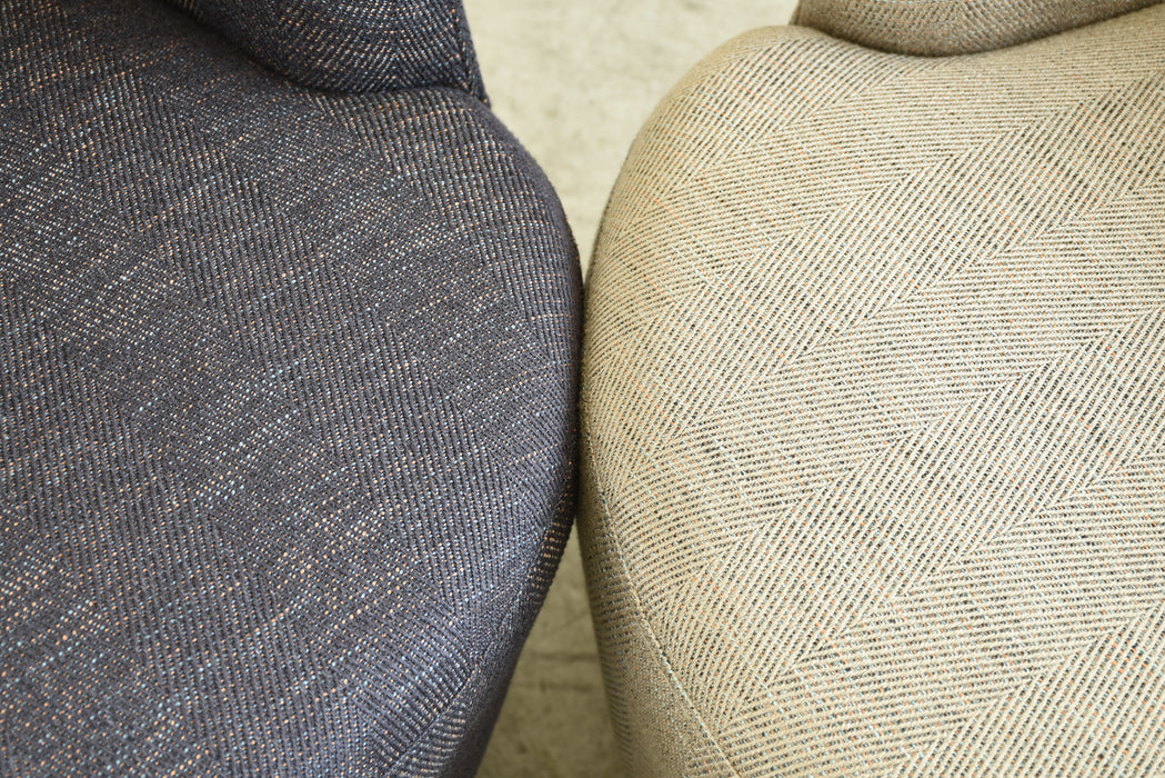 PREUM LOUNGE CHAIR