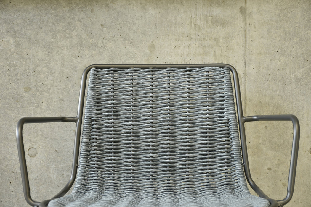 PENA LOUNGE CHAIR