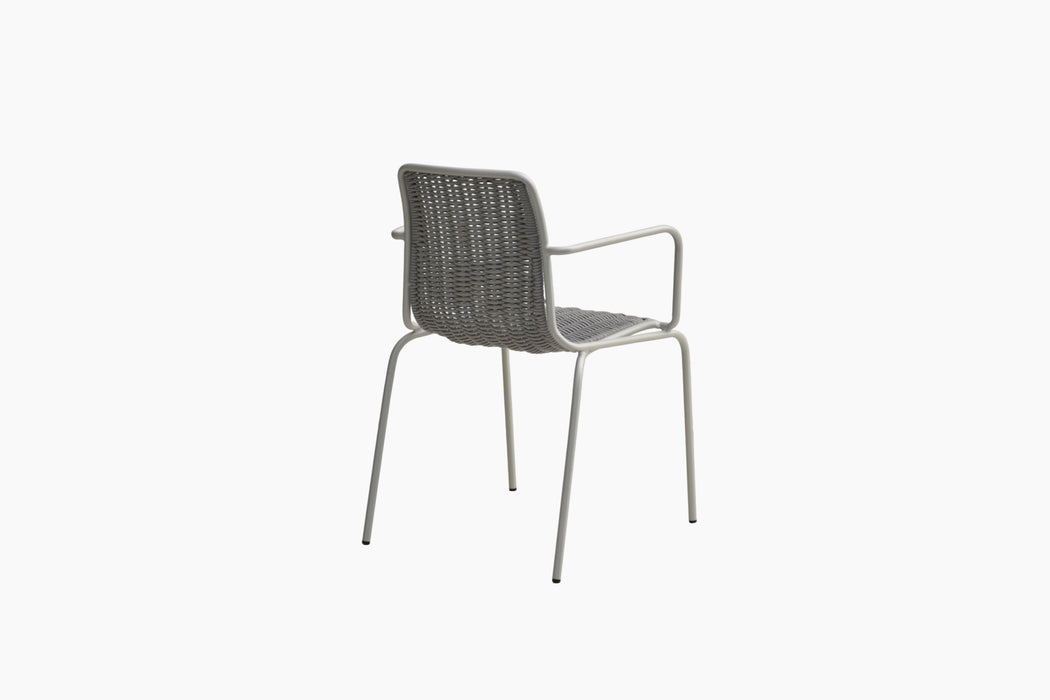 PENA ARM CHAIR