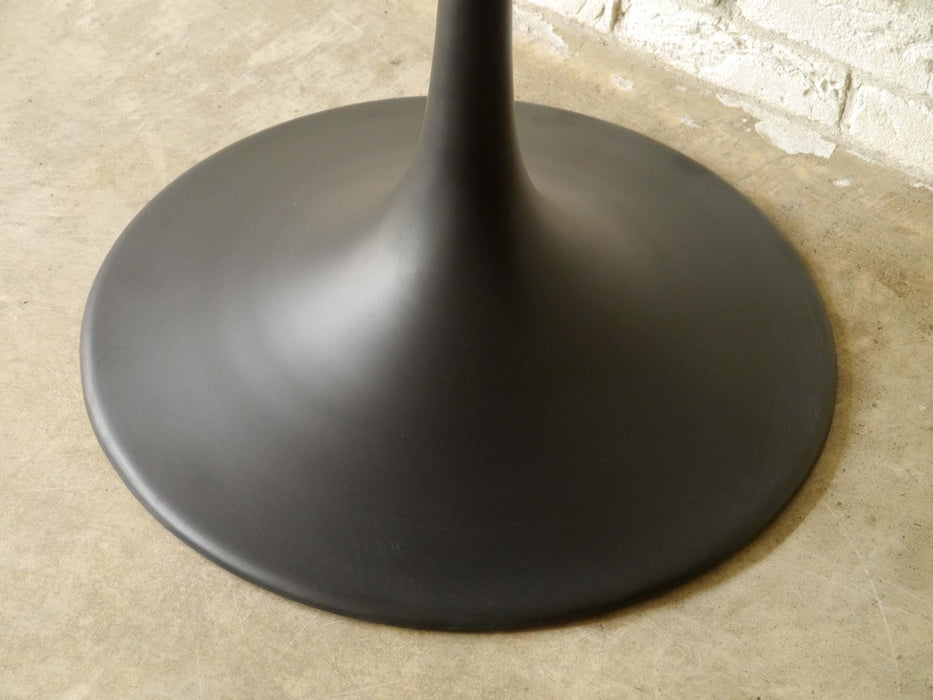 3010  TABLE