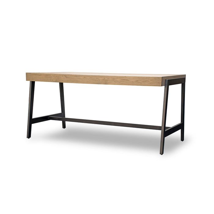 PODERO DINING TABLE