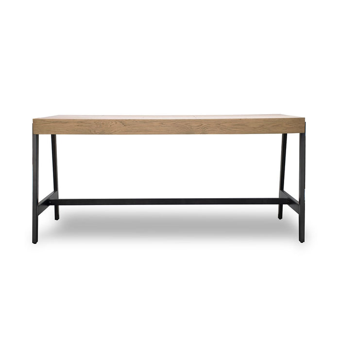 PODERO DINING TABLE